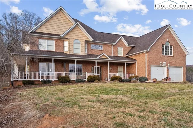 $849,000 | 4594 Grandin Road, Lenoir, NC 28645