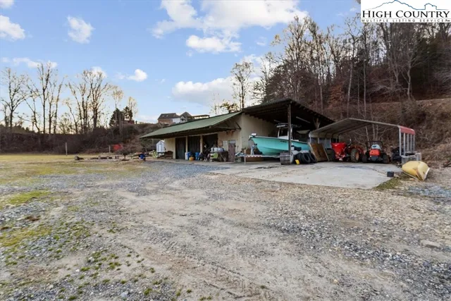 $849,000 | 4594 Grandin Road, Lenoir, NC 28645