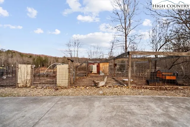 $849,000 | 4594 Grandin Road, Lenoir, NC 28645