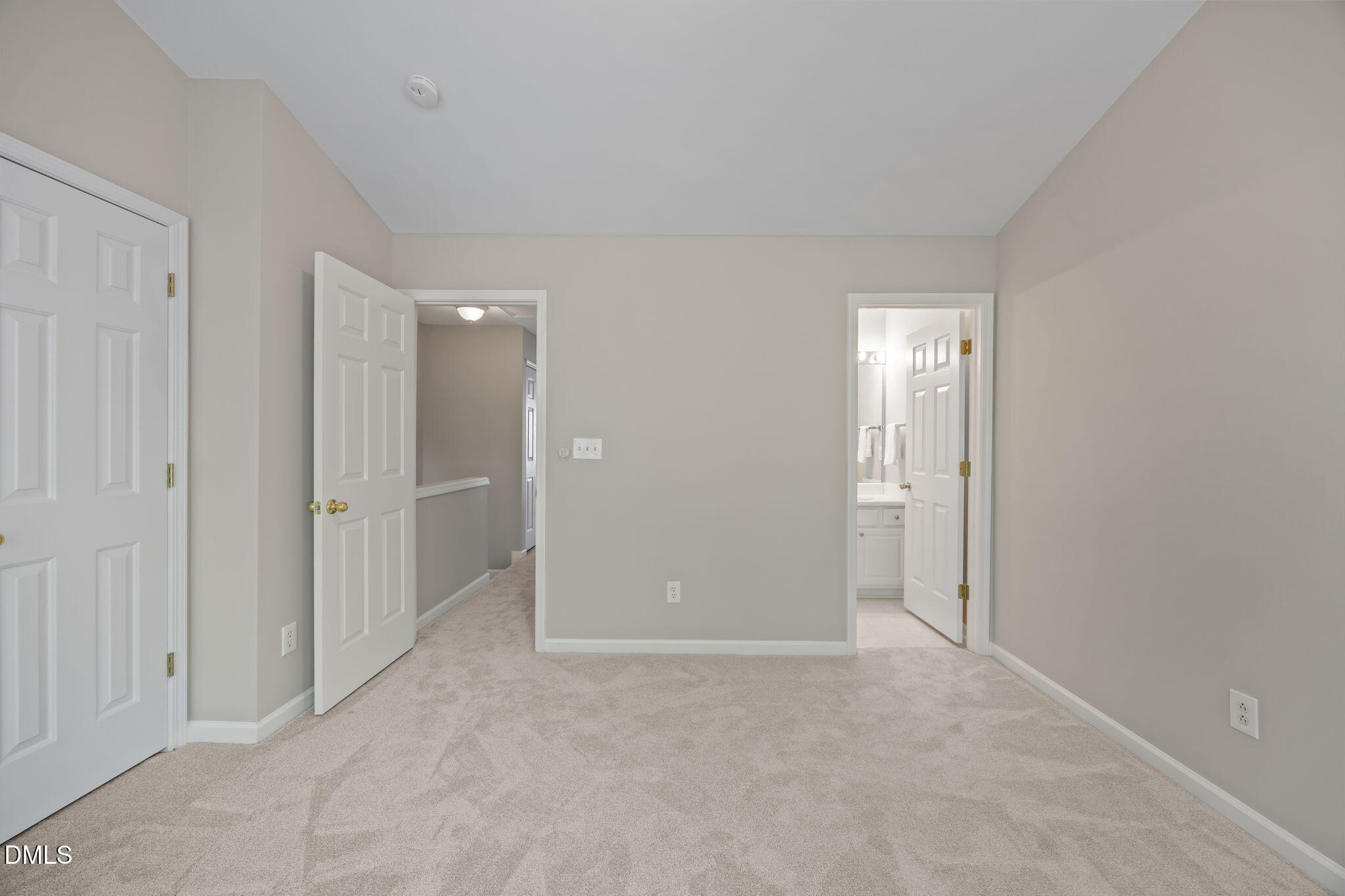 1703 Sorrell Brook Way Raleigh, NC 27609 - Photo 22 of 29 44-web-or-mls-IMG_6276