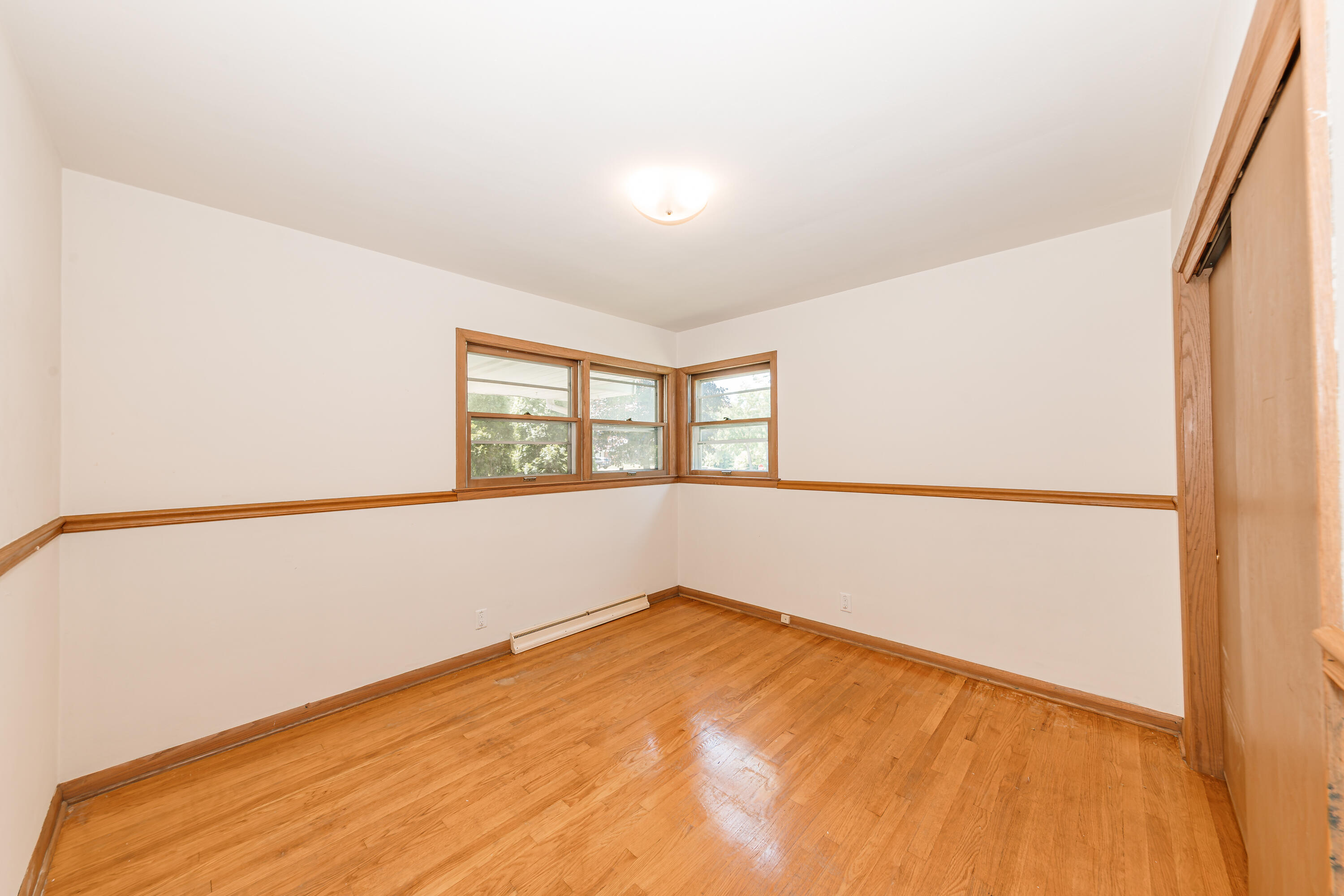 21670 West Glengarry Road New Berlin, WI 53146 - Photo 21 of 50 Bedroom 2