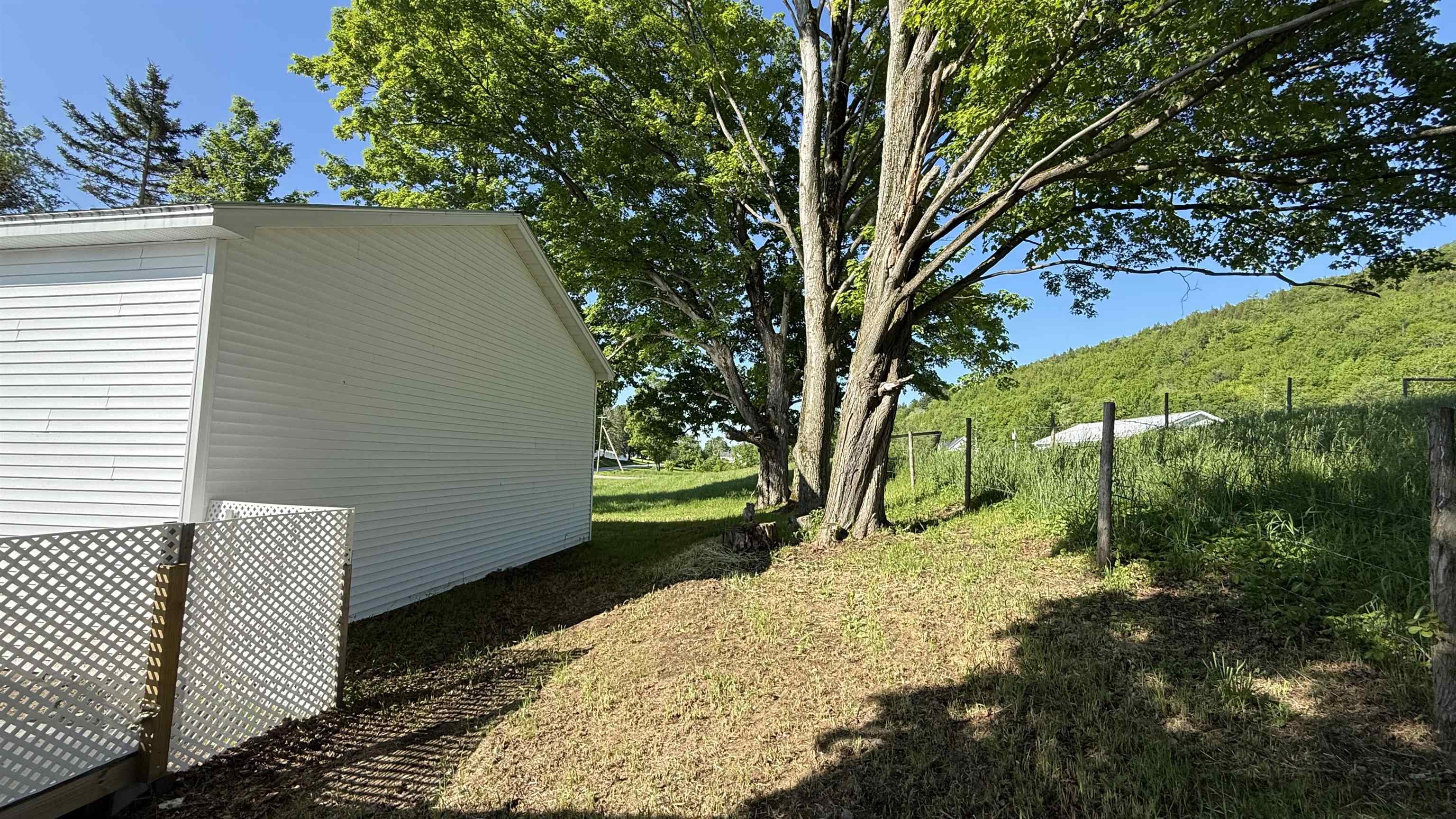 1375 Main Street North Bakersfield, VT 05450 - Photo 28 of 33