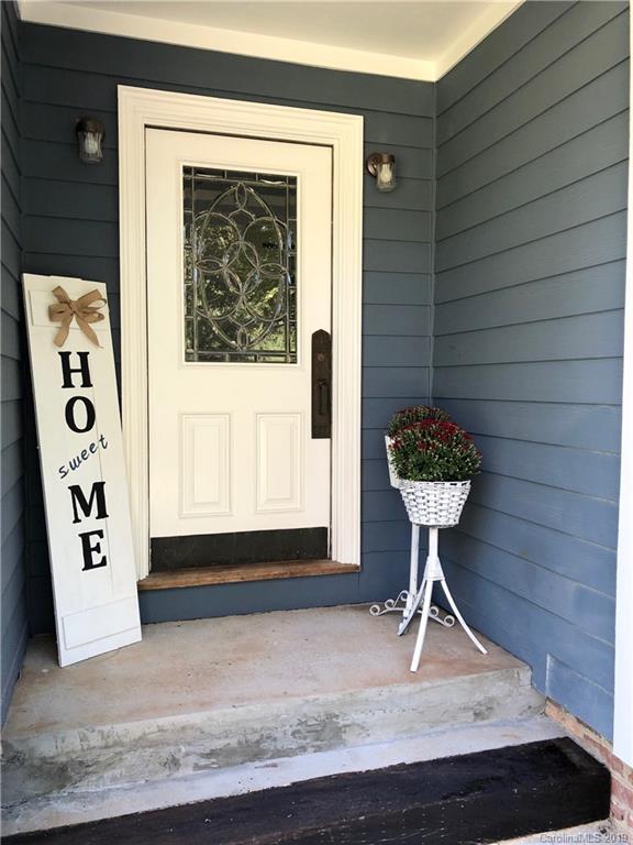 15016 Ranson Road Huntersville, NC 28078 - Photo 4 of 27 a view of entryway