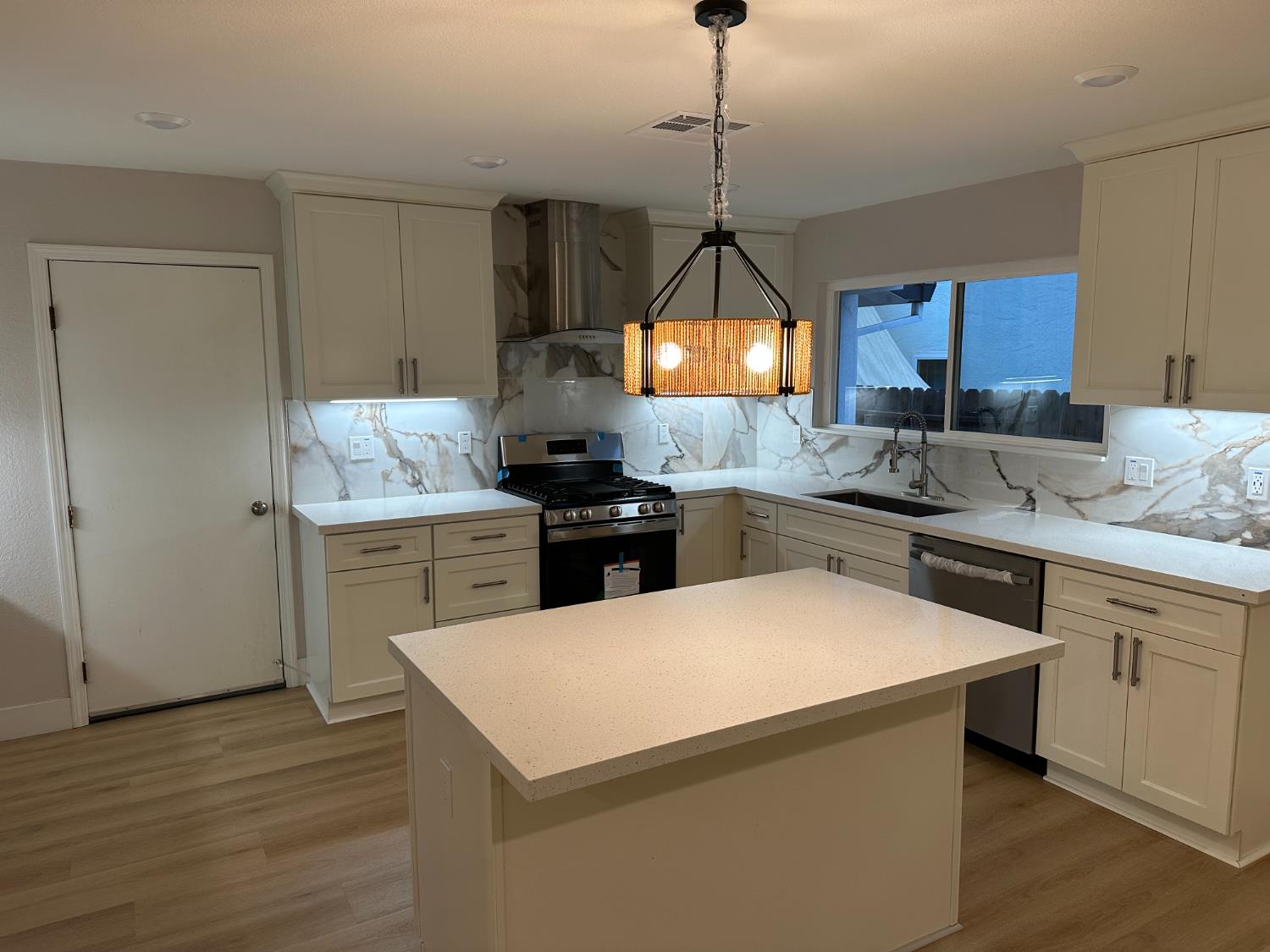 273 Riverside Drive Woodland, CA 95695 - Photo 22 of 33