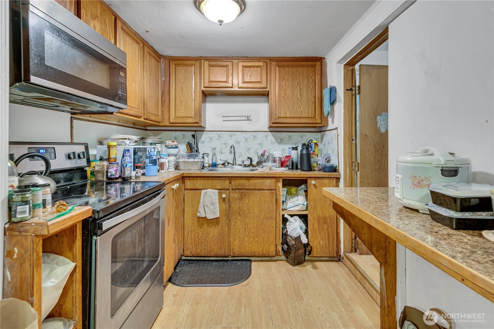 2820 29th Avenue South Seattle, WA 98144 - Photo 5 of 10