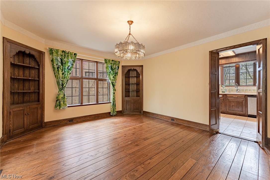 12419 Fairhill Road Cleveland, OH 44120 - Photo 10 of 35 Gallery Image 10