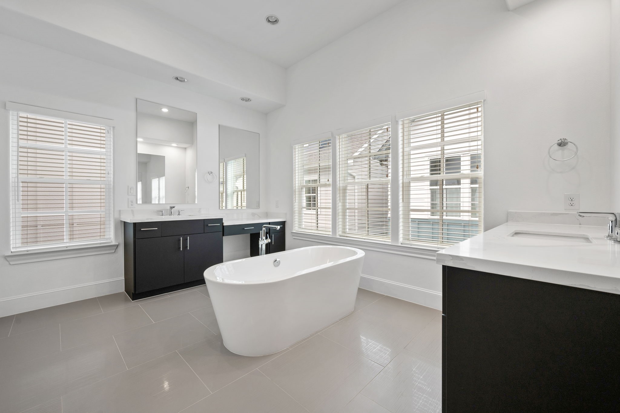 614 Delmar Street Houston, TX 77023 - Photo 25 of 36 a large room with a large window and sink