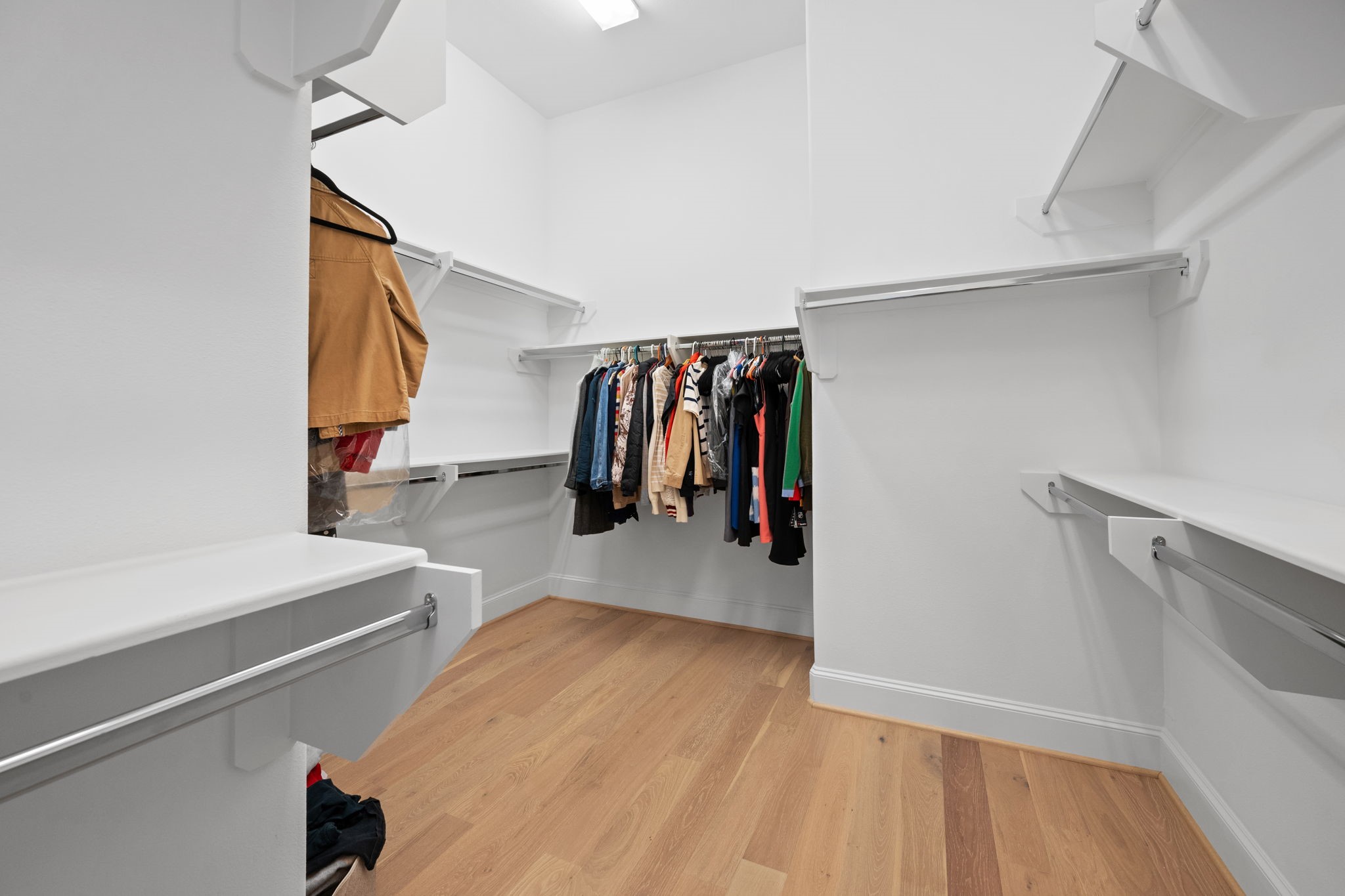614 Delmar Street Houston, TX 77023 - Photo 29 of 36 a view of a walk in closet