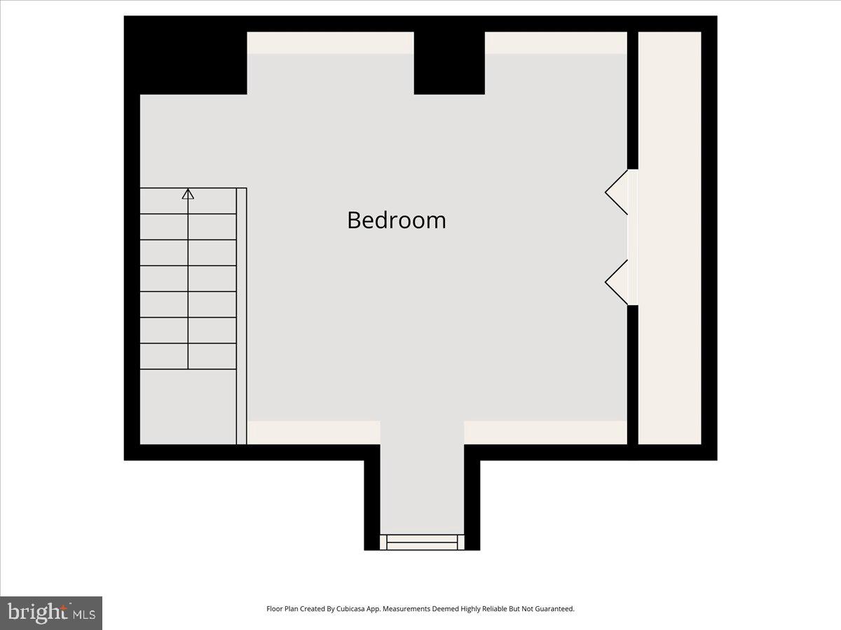 15 Colonial Circle Aston, PA 19014 - Photo 29 of 30 a picture of door with a white wall