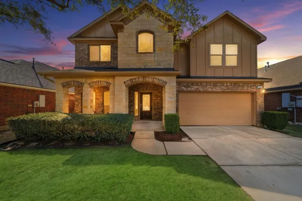 $330,000 | 3010 Westwood Manor Lane, Houston, TX 77047