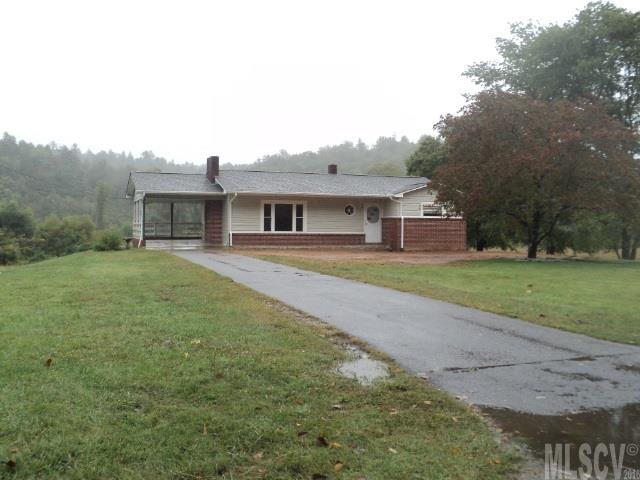 3983 Collettsville Road Lenoir, NC 28645 - Photo 3 of 13 Gallery Image 3