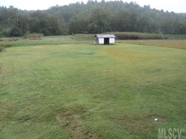 3983 Collettsville Road Lenoir, NC 28645 - Photo 4 of 13 Gallery Image 4