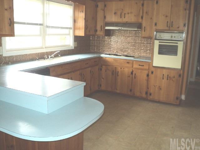 3983 Collettsville Road Lenoir, NC 28645 - Photo 8 of 13 Gallery Image 8
