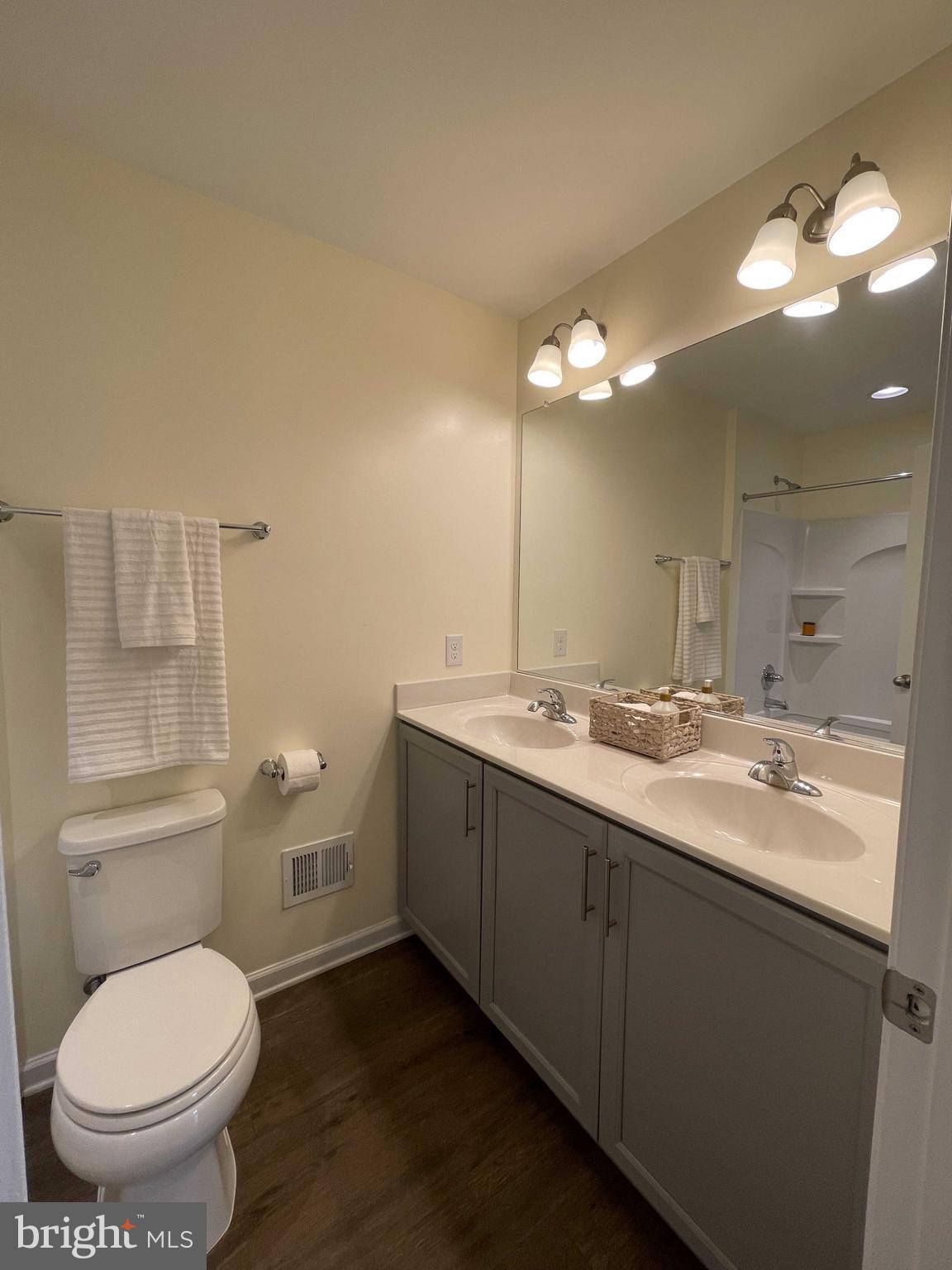 1035 Masters Drive Cross Junction, VA 22625 - Photo 19 of 35