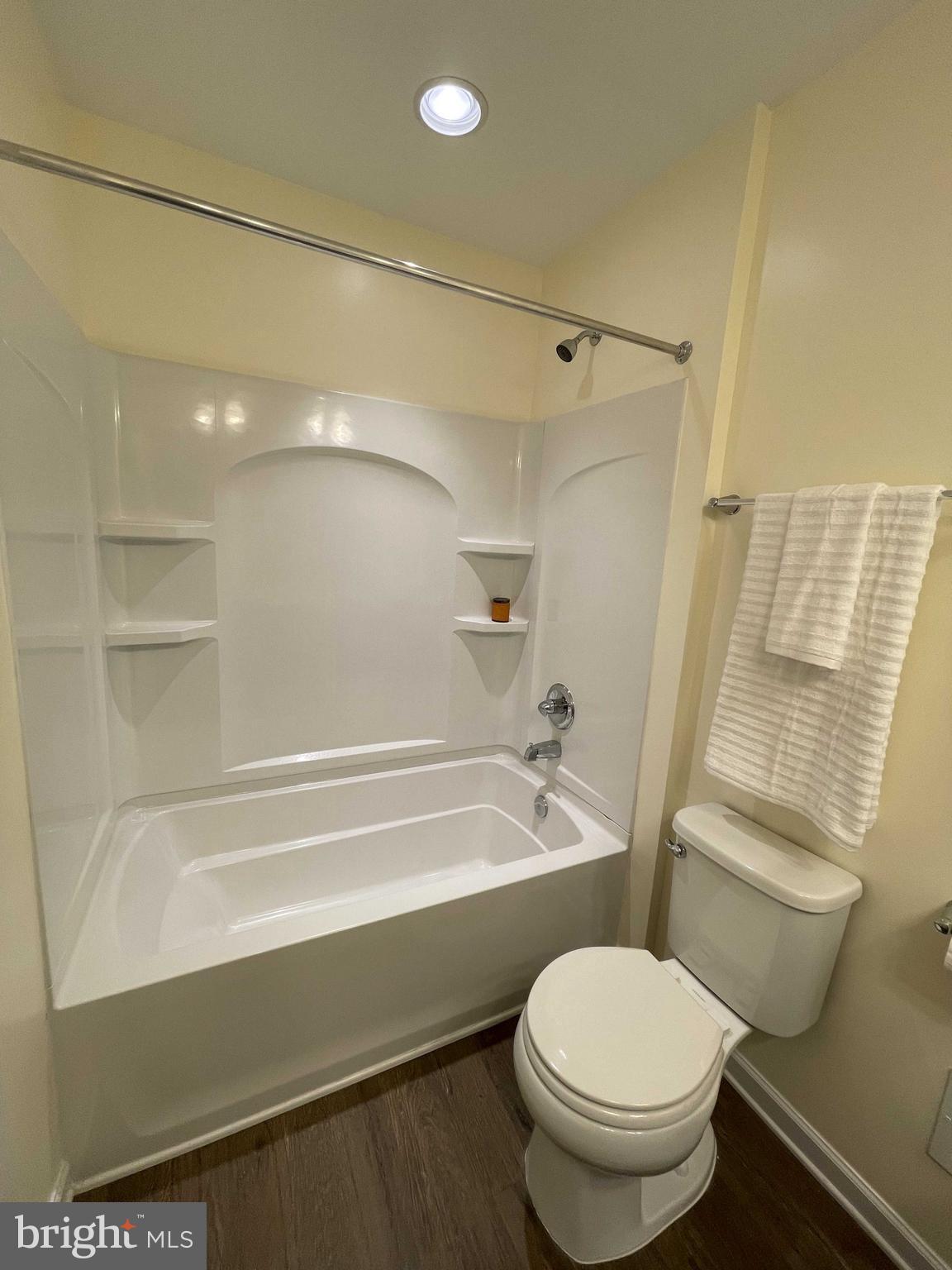 1035 Masters Drive Cross Junction, VA 22625 - Photo 20 of 35