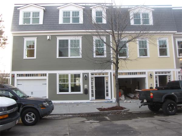 44 Rutherford Avenue Boston, MA 02129 - Photo 1 of 7 Gallery Image 1