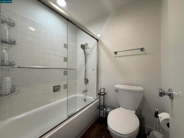 $2,200 | 1246 Walker Avenue, Walnut Creek, CA 94596