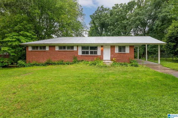 $137,000 | 305 16th Court Northwest, Center Point, AL 35215