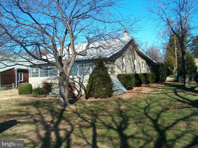 1703 Grandview Road Pasadena, MD 21122 - Photo 3 of 25 Exterior #4
