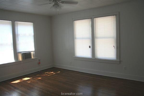 814 Banks Street, Unit A Bryan, TX 77803 - Photo 4 of 13