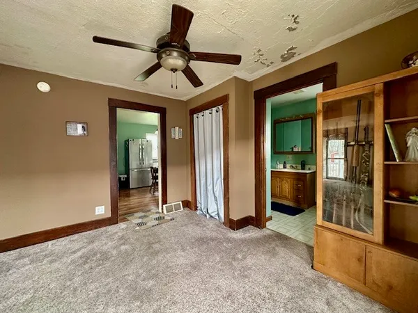 $169,900 | 756 2nd Street, West Brooklyn, IL 61378