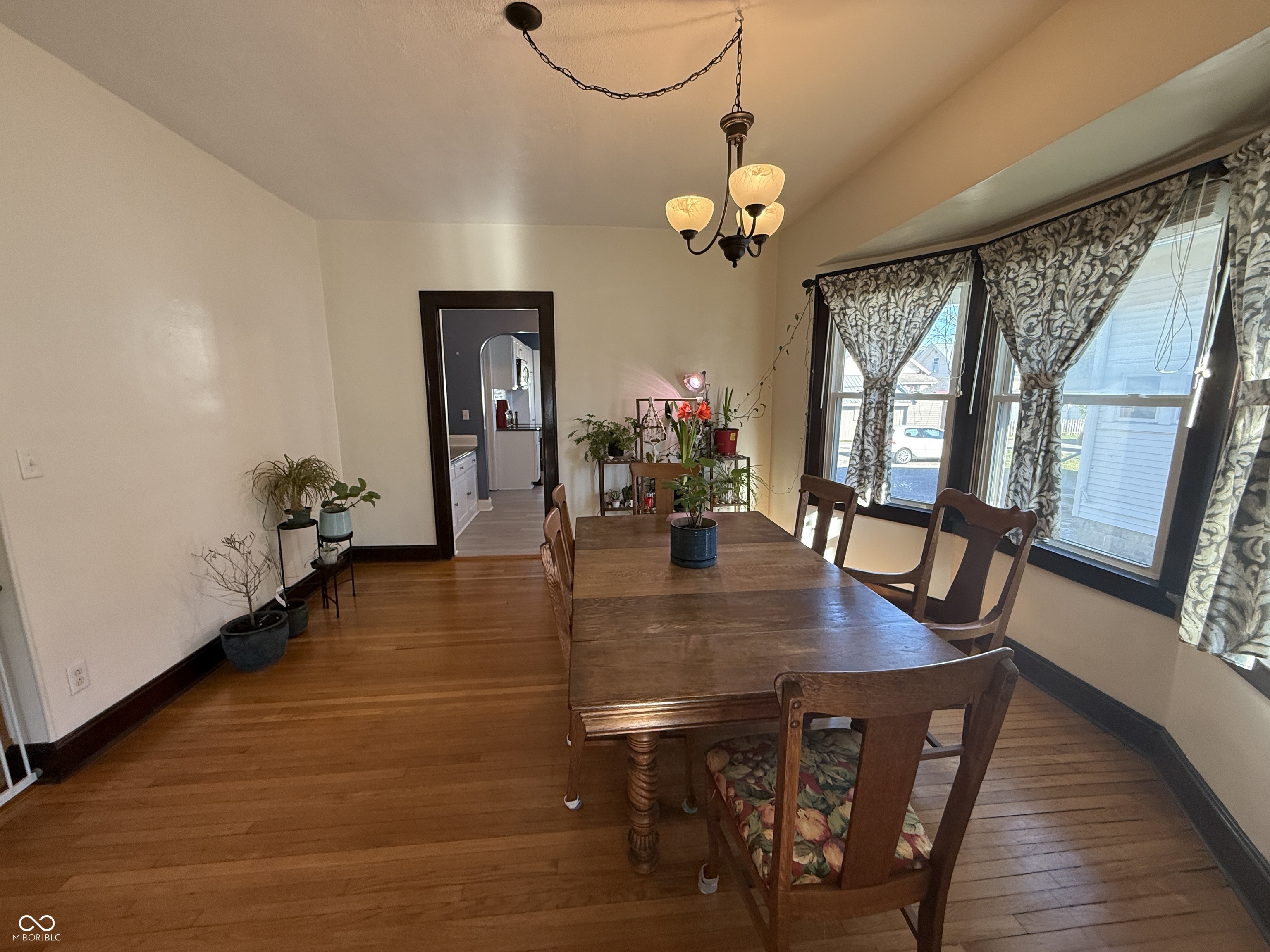 1635 Washington Street Columbus, IN 47201 - Photo 10 of 36