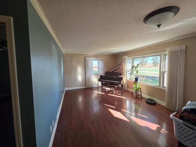 $415,000 | 1557 100th Avenue, Lake Wilson, MN 56151