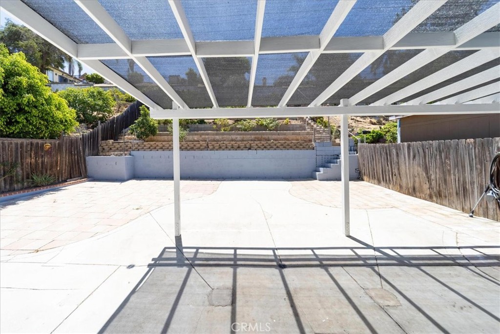 835 Raintree Place Vista, CA 92084 - Photo 26 of 42