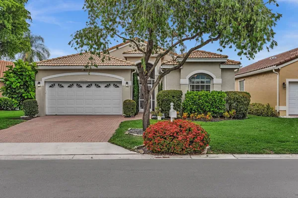 $550,000 | 12150 Dunhill Drive, Boynton Beach, FL 33437