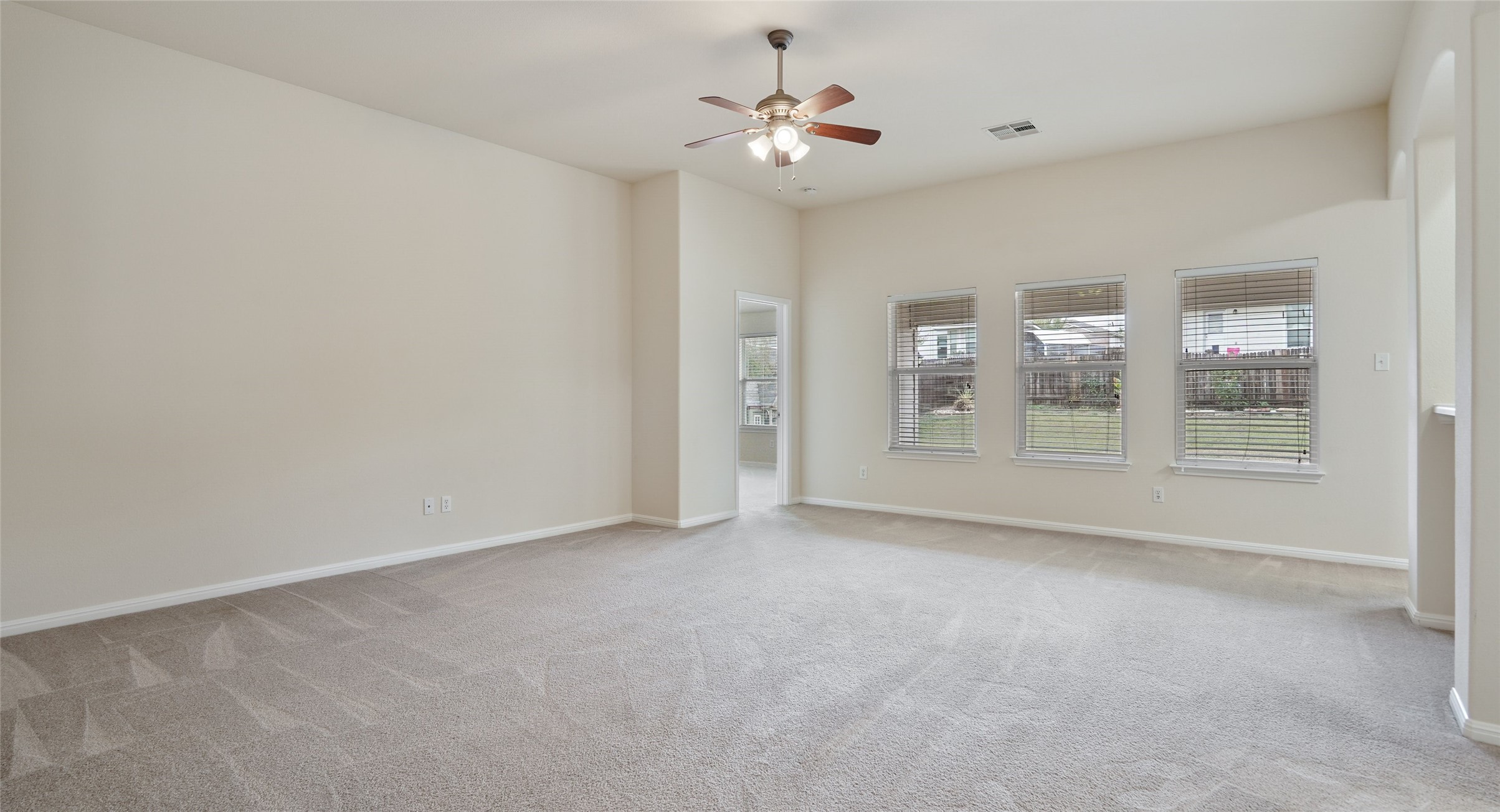 11716 Dunblane Way Austin, TX 78754 - Photo 10 of 32
