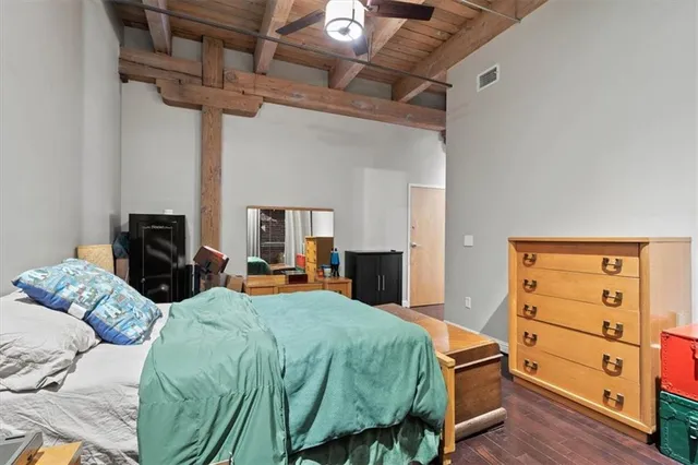 $249,500 | 612 Central Street, Unit 304, Kansas City, MO 64105