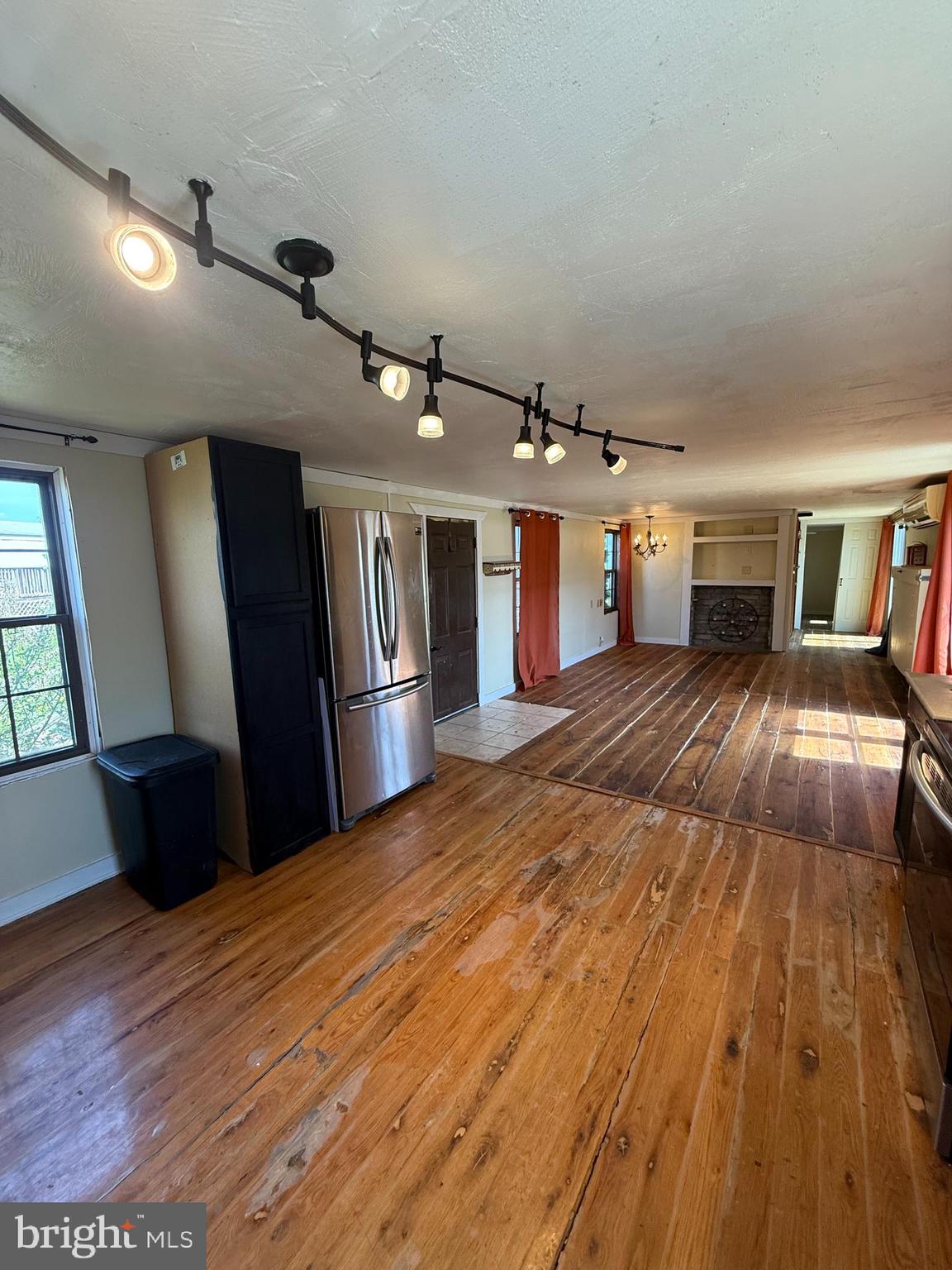 1024 Warm Spring Road Chambersburg, PA 17202 - Photo 3 of 14 Gallery Image 3