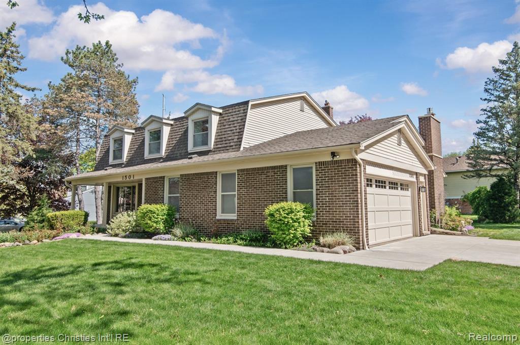 1501 Deerhurst Lane Rochester Hills, MI 48307 - Photo 35 of 38