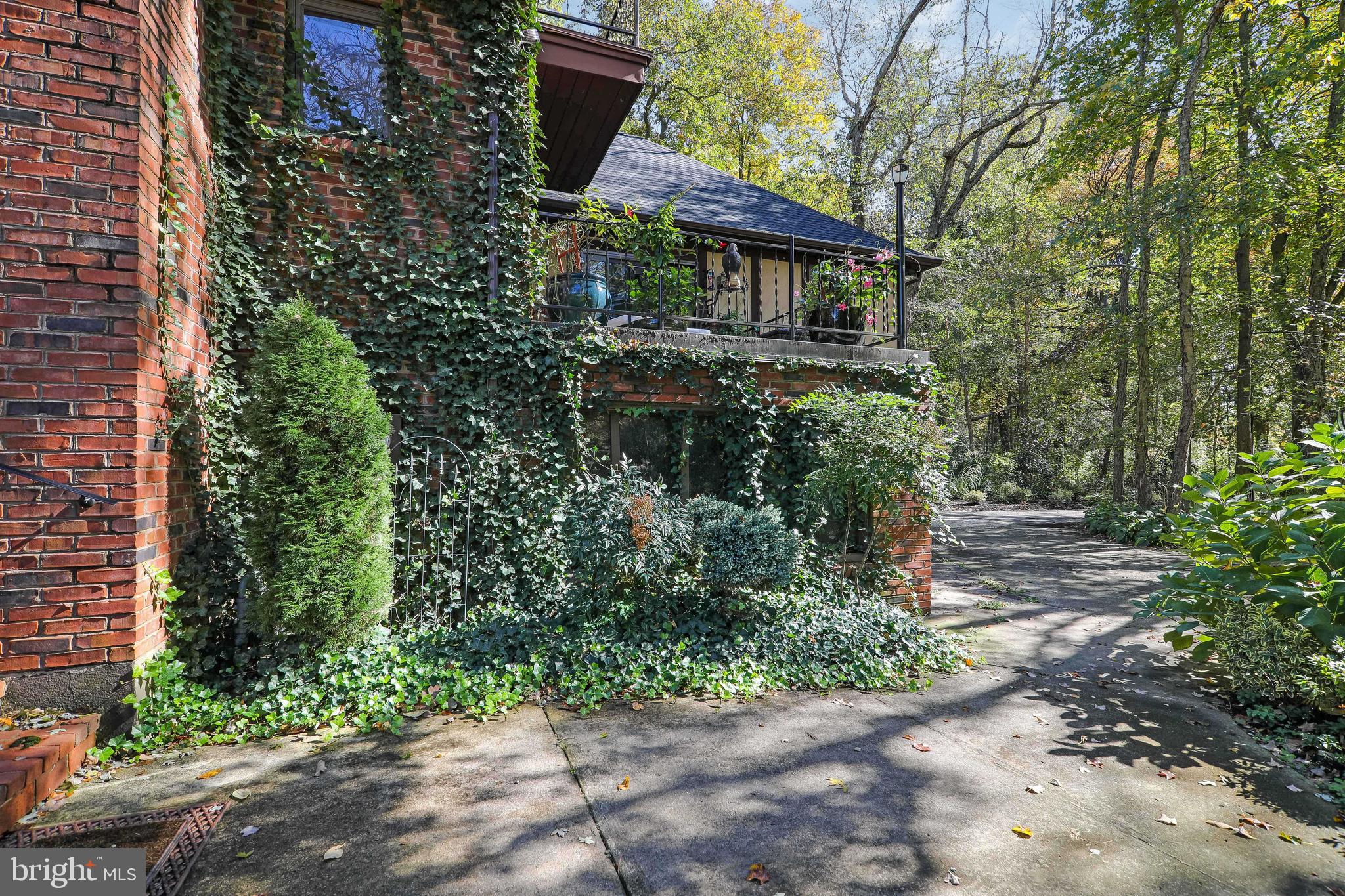 2425 Fostertown Road Hainesport, NJ 08036 - Photo 6 of 54