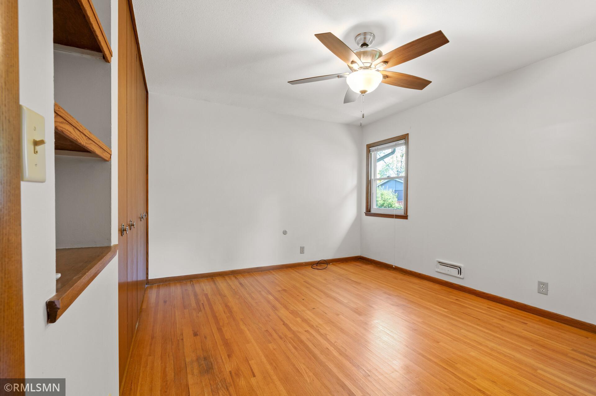 8457 Harkness Road Cottage Grove, MN 55016 - Photo 17 of 35 Gallery Image 17