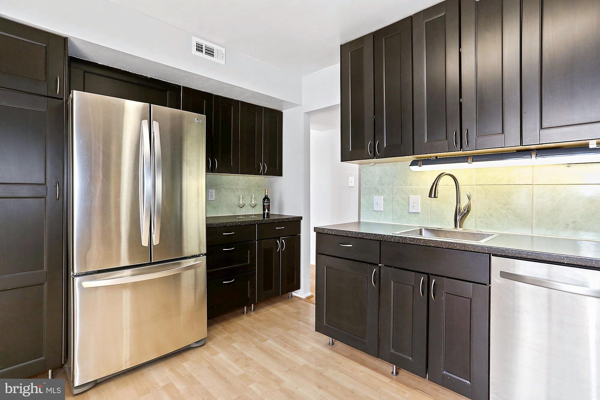 1645 Parkcrest Circle, Unit 100 Reston, VA 20190 - Photo 2 of 24 Remodeled Kitchen