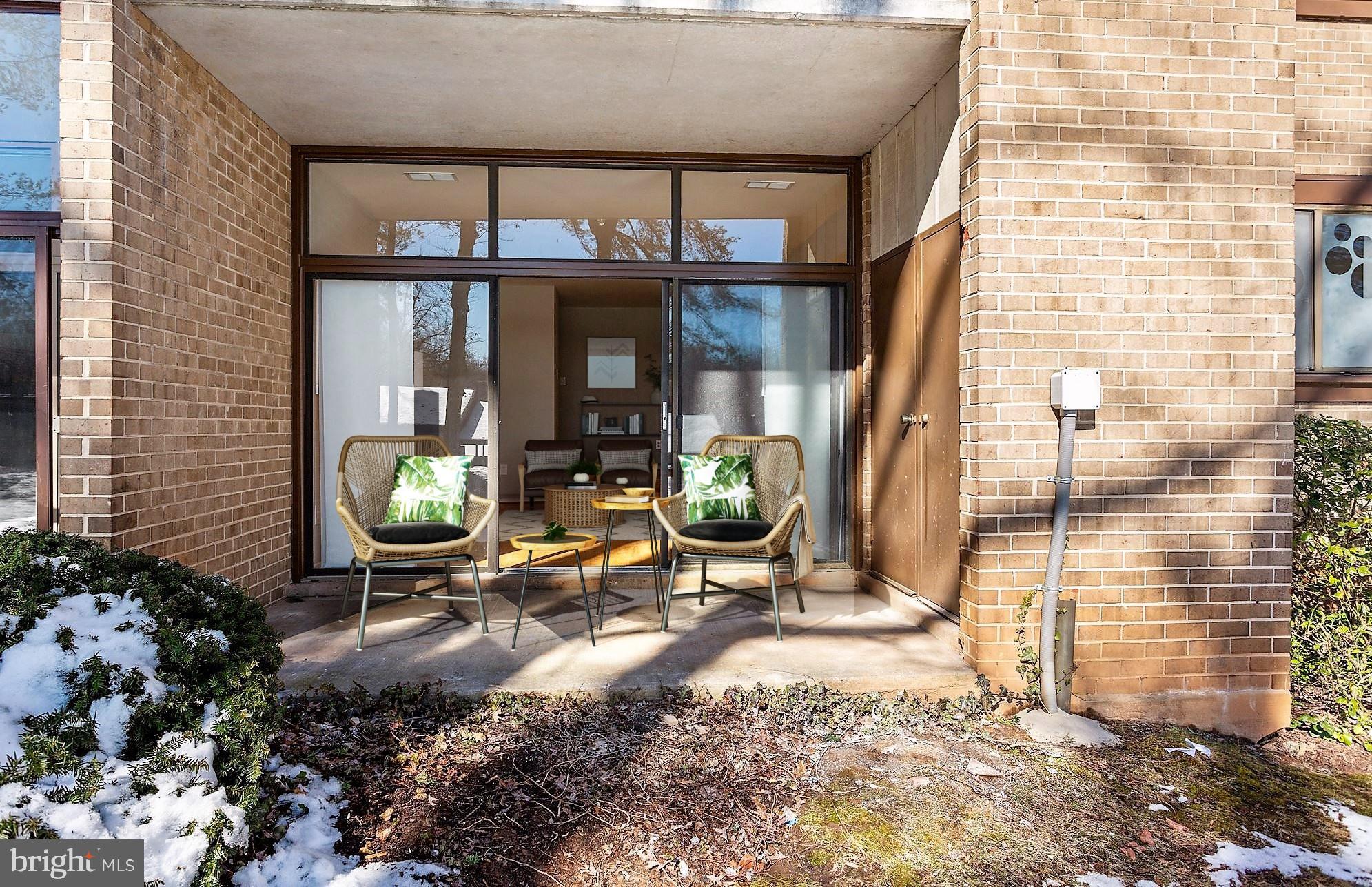 1645 Parkcrest Circle, Unit 100 Reston, VA 20190 - Photo 17 of 24 Perfect for morning coffee!
