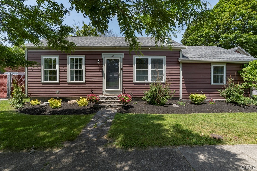 111 Monroe Street Sackets Harbor, NY 13685 - Photo 3 of 42
