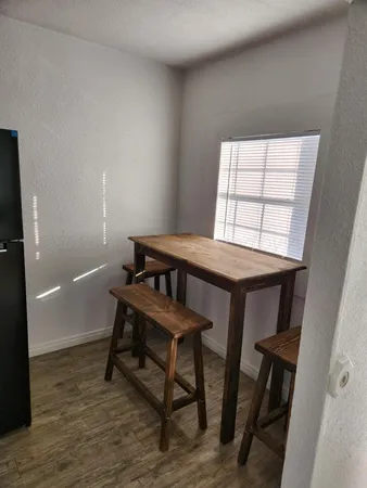 $1,100 | 815-4 Deahl Street, Borger, TX 79007