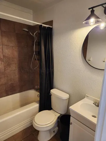 $1,200 | 815-4 Deahl Street, Borger, TX 79007