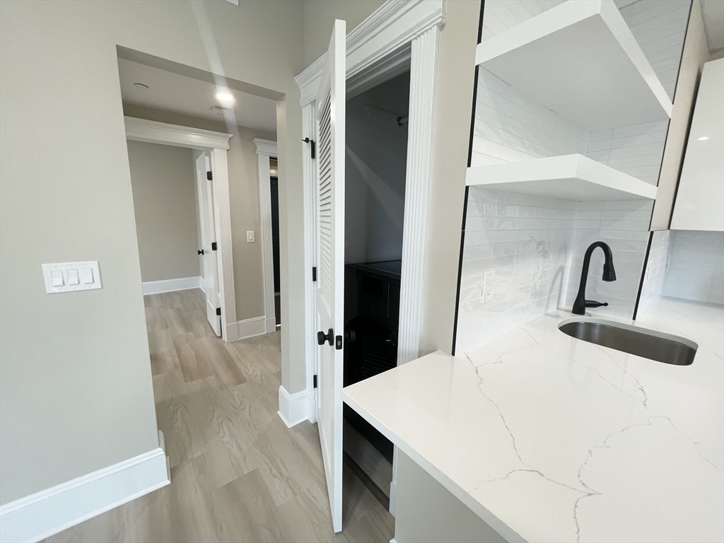 41 Edgerly Road, Unit 37 Boston, MA 02115 - Photo 5 of 12