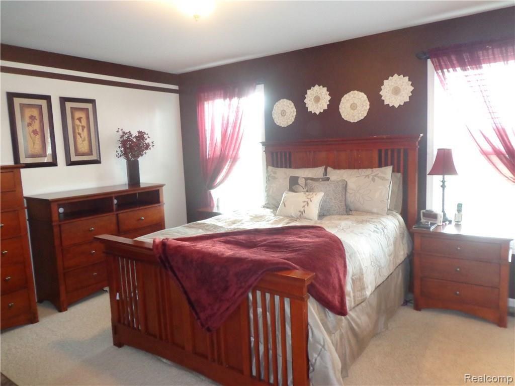 6547 Fisher Road Jeddo, MI 48032 - Photo 4 of 13 DSC00771.JPG