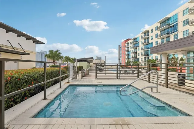 $329,900 | 1120 East Kennedy Boulevard, Unit 730, Tampa, FL 33602