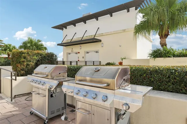 $329,900 | 1120 East Kennedy Boulevard, Unit 730, Tampa, FL 33602