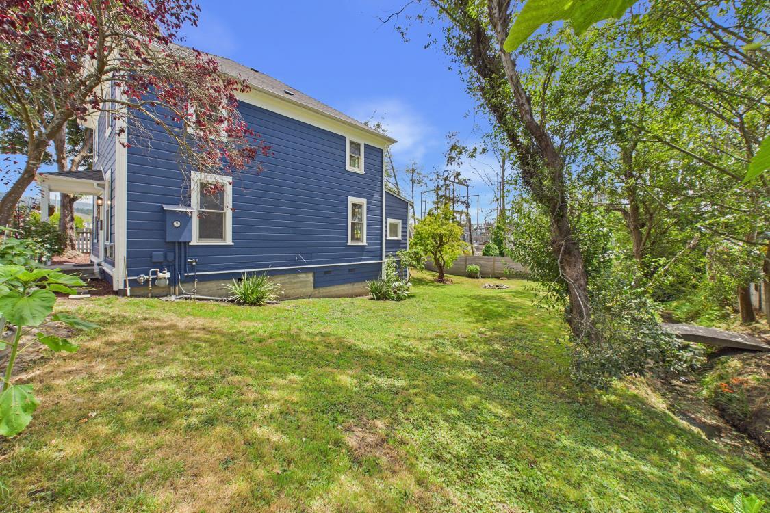 895 7th Street Arcata, CA 95521 - Photo 47 of 49 Gallery Image 47