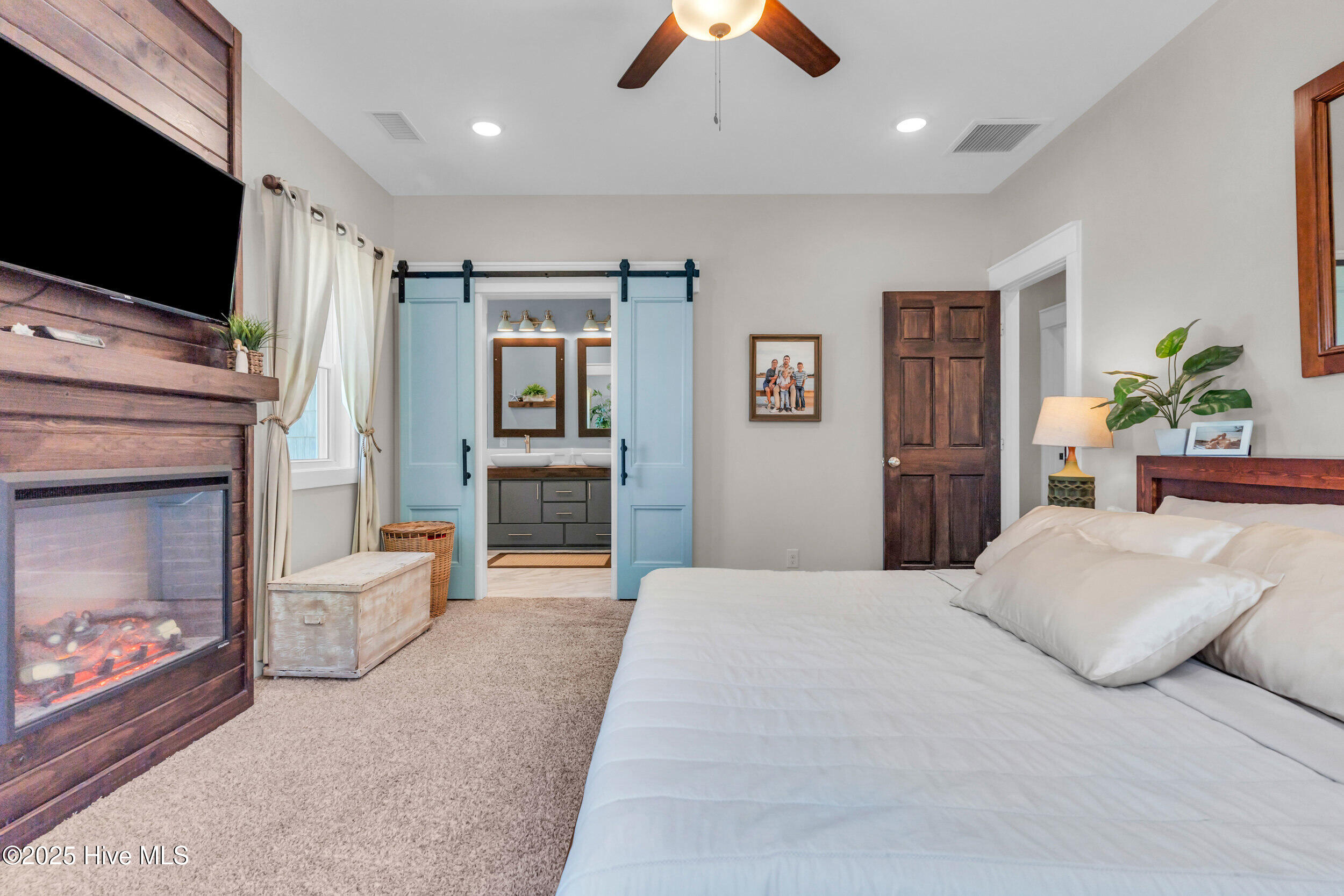 714 Hughes Road Hampstead, NC 28443 - Photo 27 of 59 714HughesRd00022