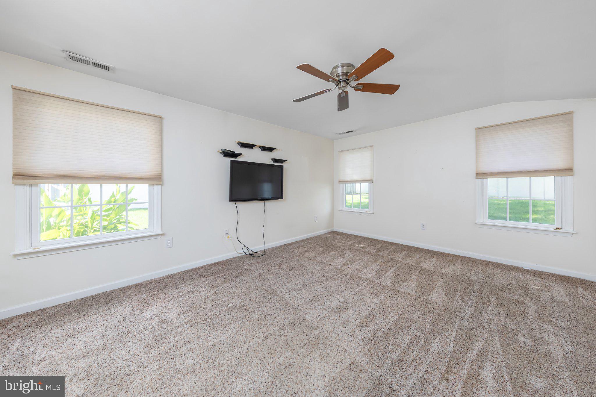 247 Jackson Road Mantua, NJ 08051 - Photo 19 of 22 In-Law Family Room