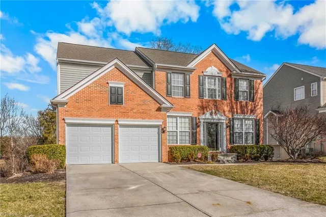 $390,000 | 1551 Pondhaven Drive, High Point, NC 27265