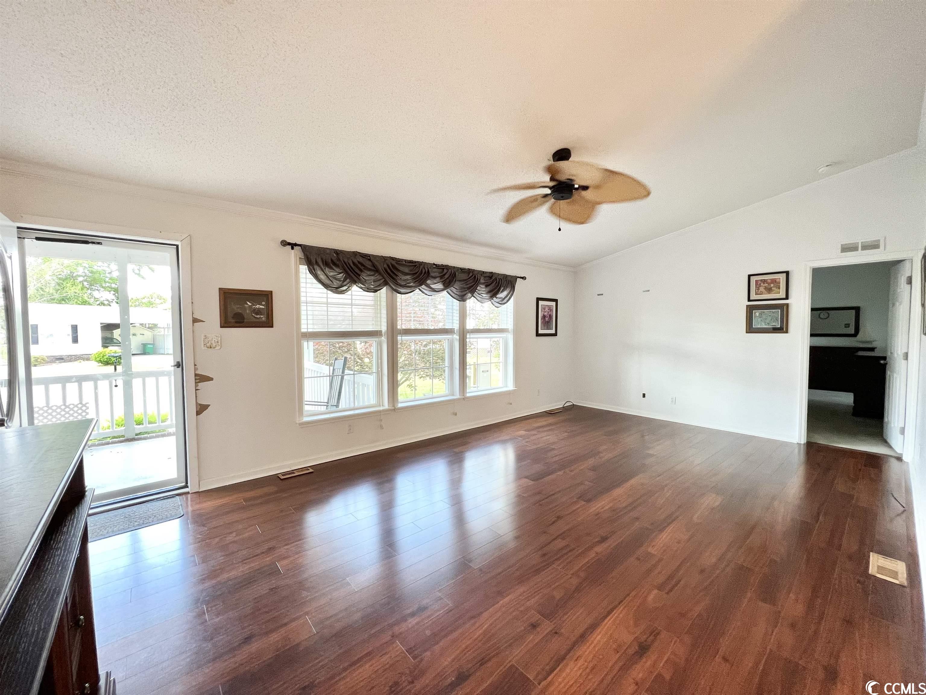 1636 Perry Circle Myrtle Beach, SC 29577 - Photo 8 of 35