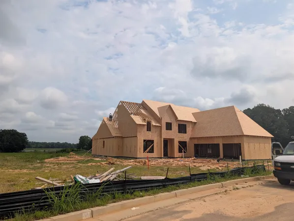 $679,900 | 5345 Buttercup Lane, Lakeland, TN 38002
